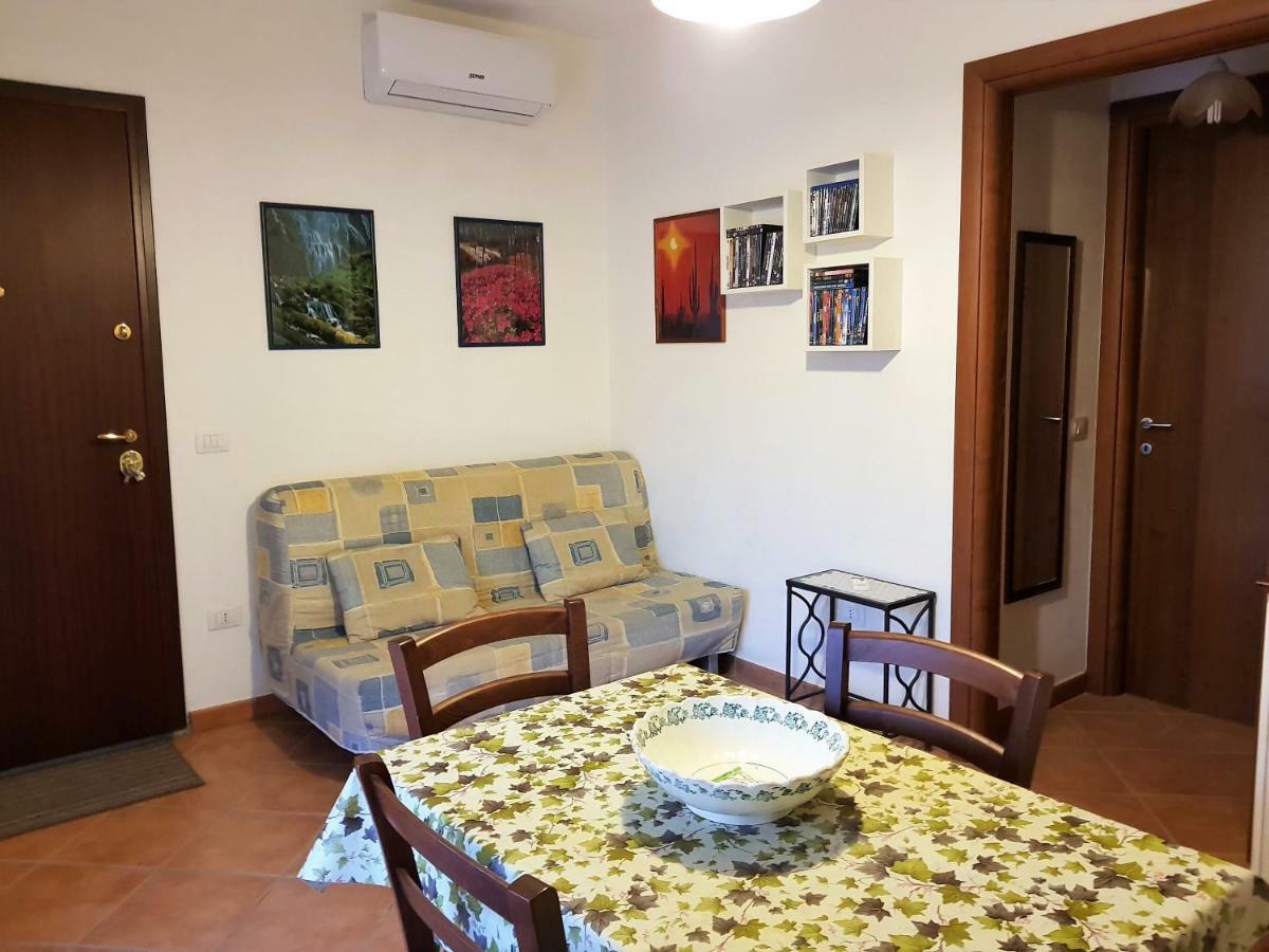 Borgo Lu Canali Da Gavino Apartment บาเดซี ภายนอก รูปภาพ