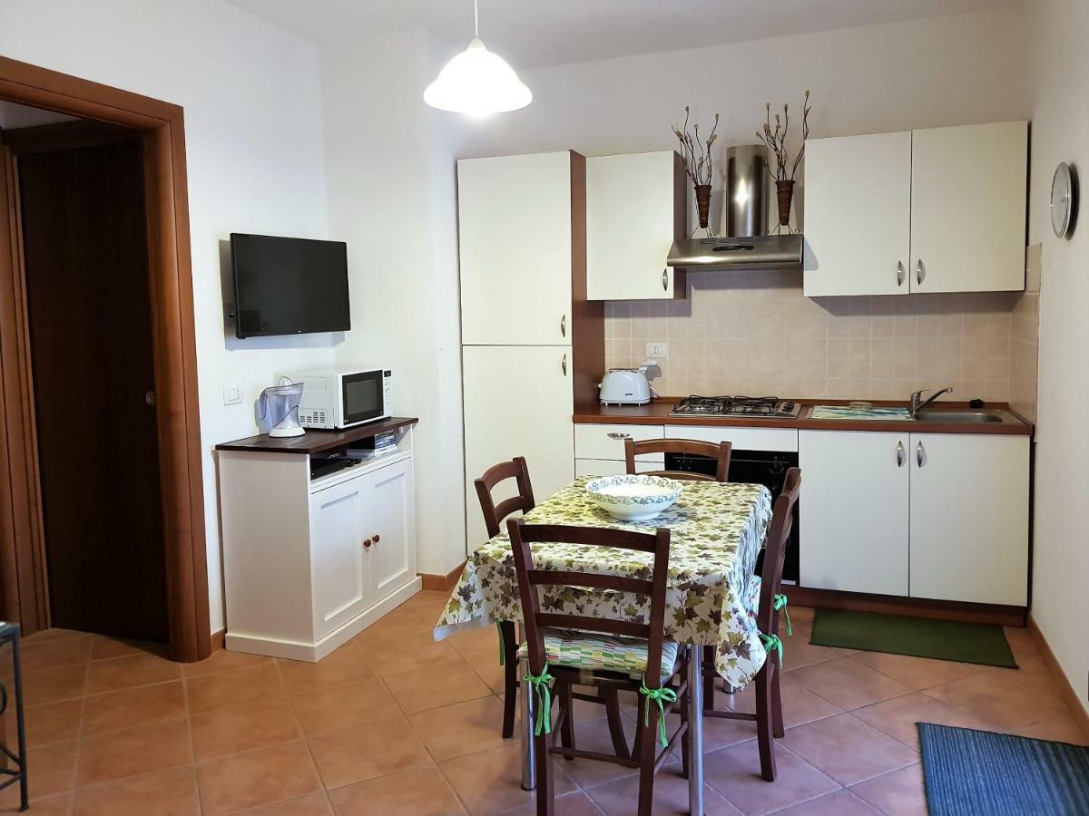 Borgo Lu Canali Da Gavino Apartment บาเดซี ภายนอก รูปภาพ