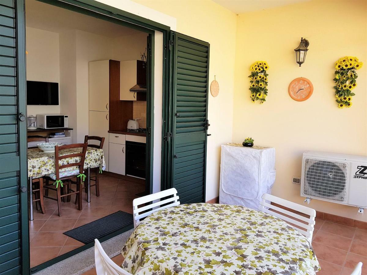 Borgo Lu Canali Da Gavino Apartment บาเดซี ภายนอก รูปภาพ