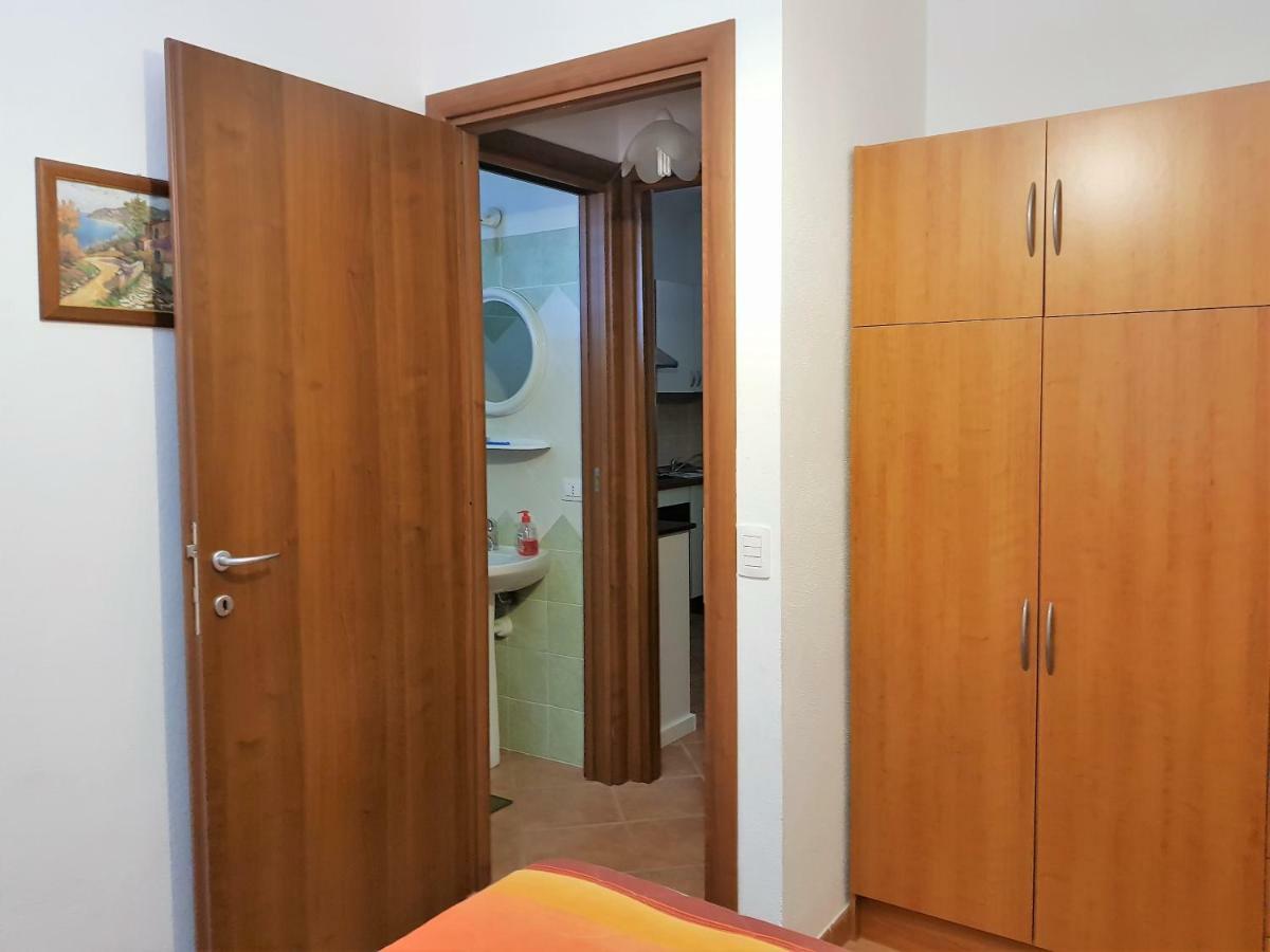 Borgo Lu Canali Da Gavino Apartment บาเดซี ภายนอก รูปภาพ
