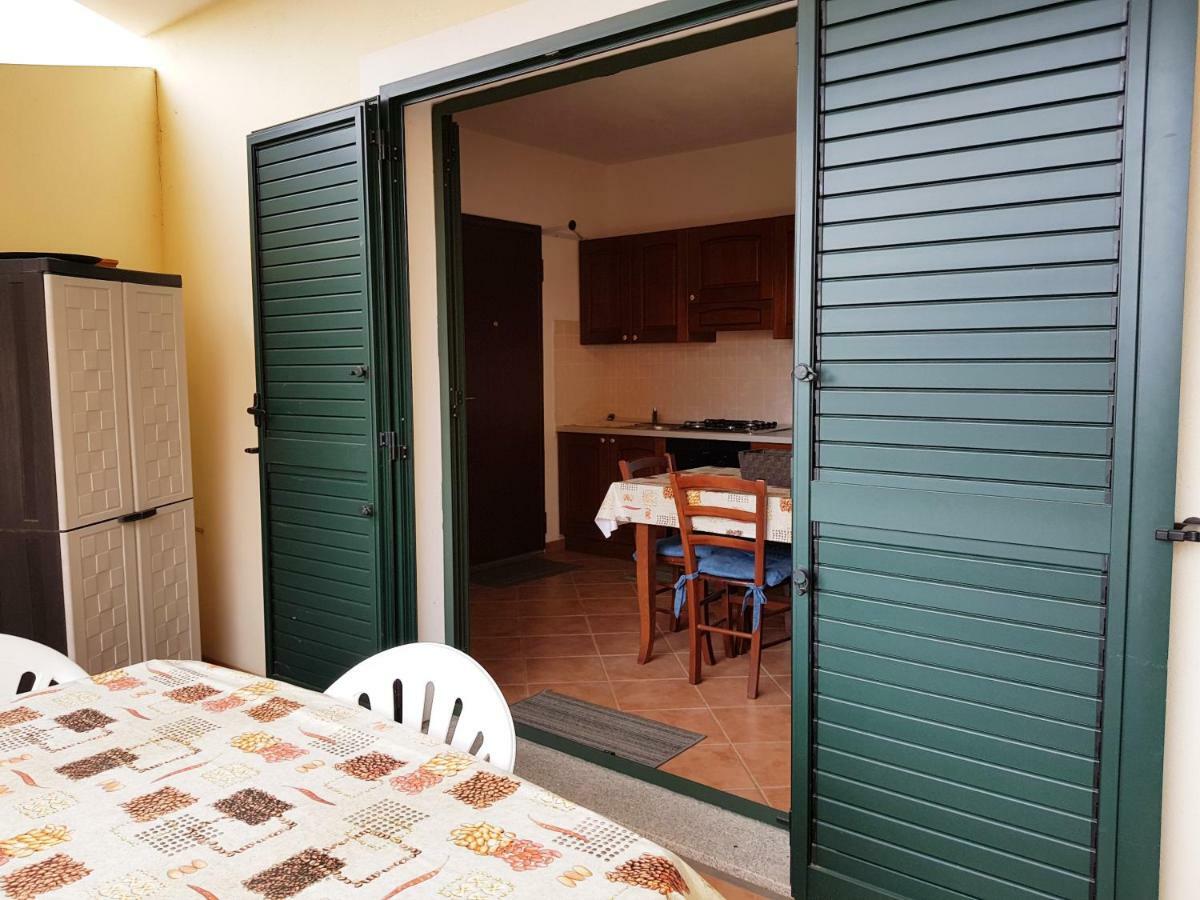 Borgo Lu Canali Da Gavino Apartment บาเดซี ภายนอก รูปภาพ