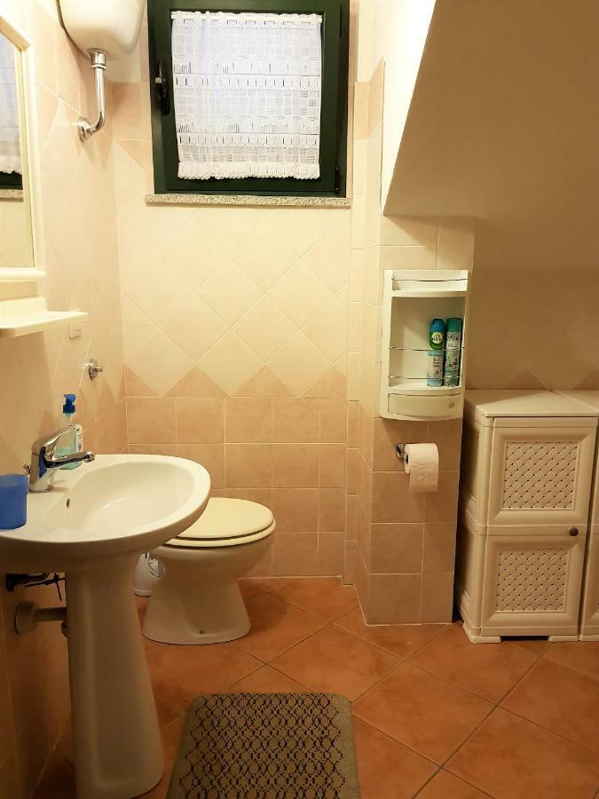 Borgo Lu Canali Da Gavino Apartment บาเดซี ภายนอก รูปภาพ